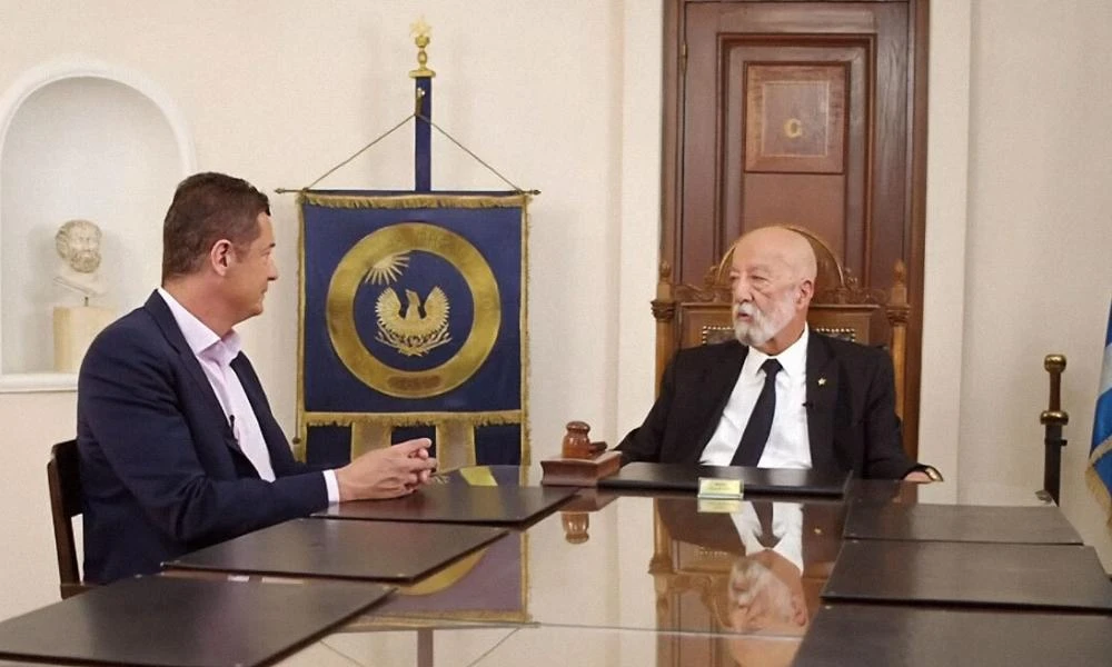 Στα άδυτα της ελληνικής μασονίας: Η μεγάλη Στοά της Ελλάδος, τα μυστικά, τα σύμβολα, οι τελετές και τα σκάνδαλα